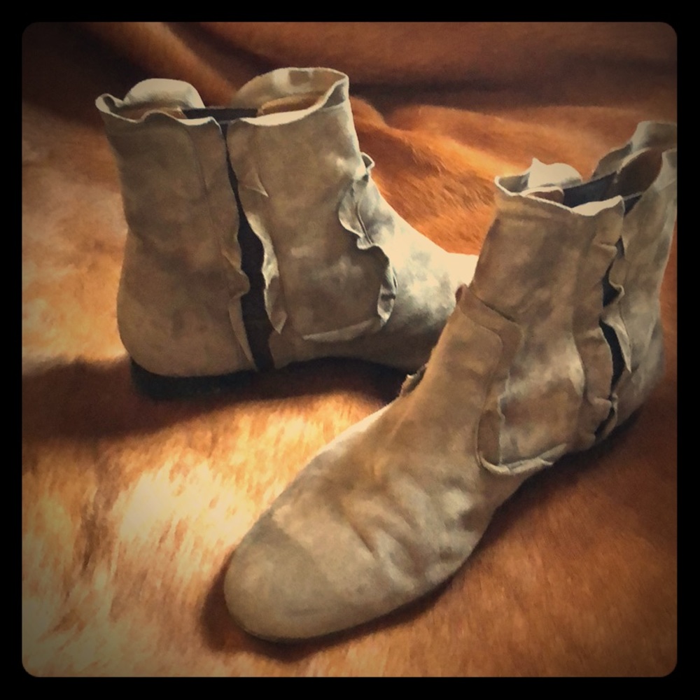 aquazurra suede boots